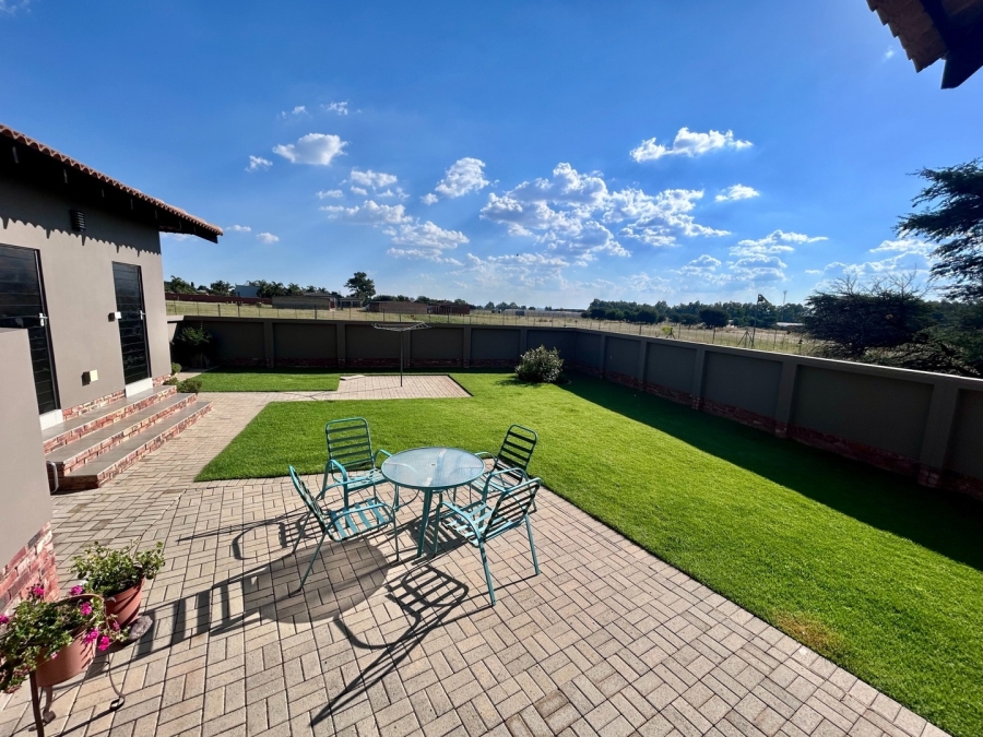 3 Bedroom Property for Sale in Wilkoppies North West